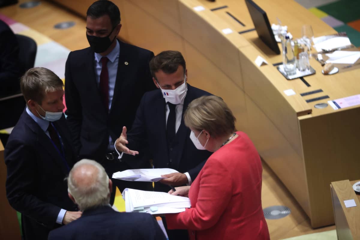 EU-huippukokous Brysselissä heinäkuussa 2020.