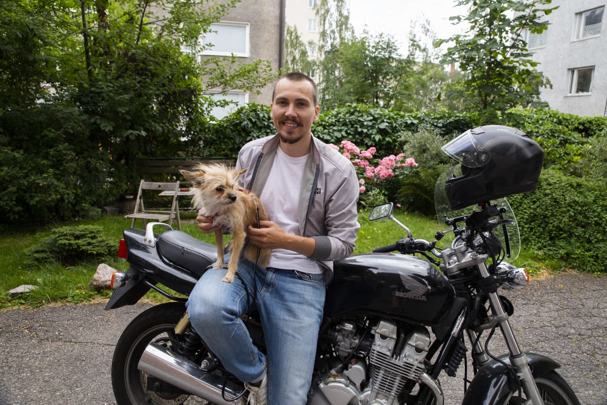 Kasper kivistö on transukupuolinen.