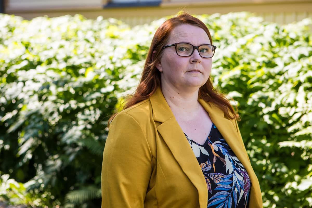 Kriisityöntekijä Tiina Kylväjä.