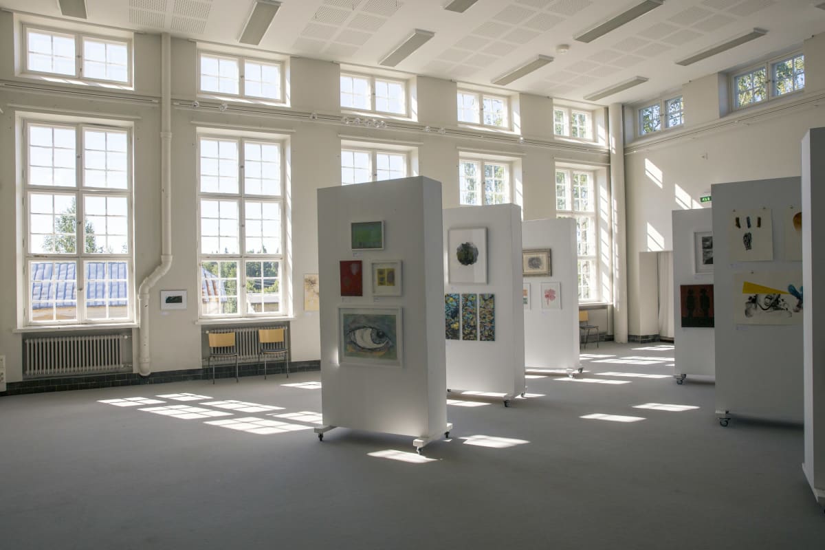 Nikkilän sairaalan pesularakennus, jossa nykyään on taidegalleria.