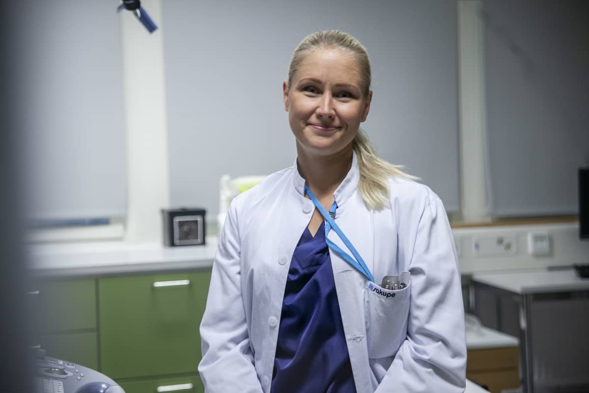 Heidi Hakkarainen, naistentautien ja synnytyksen erikoislääkäri Kuopion yliopistollinen sairaala