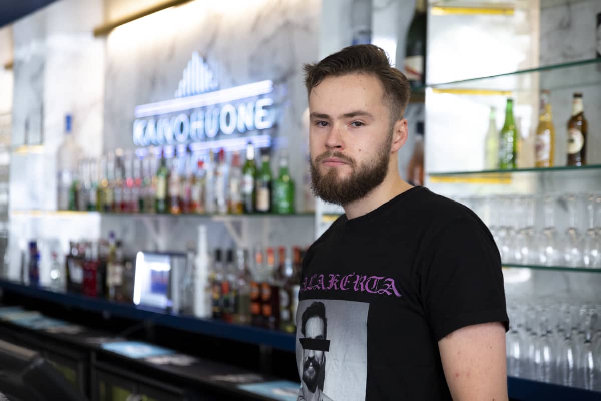 Konsta Kivistö, hovimestari, kaivohuone