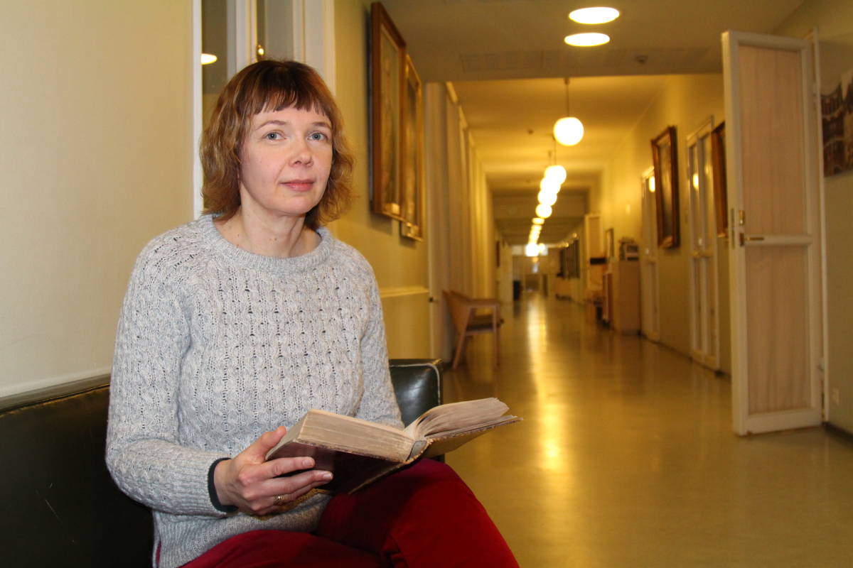 Helsingin yliopiston suomenkielen lehtori Terhi Ainiala.