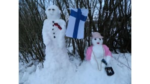 Muurikkalassa lumesta taiteiltiin presidentti Urho Kekkonen ja rouva Sylvi Kekkonen