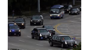 Yhdysvaltain presidentin Barack Obaman autosaattue Havannassa.