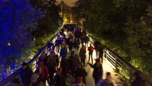 Valon kaupunki 2016, ruuhkaa Kinakujan sillalla.