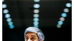 Portugalin talousministeri Mario Centeno puhuu Europarlamentissa Brysselissä, Belgiassa.