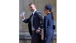David ja Victoria Beckham saapumassa hääpaikalle.