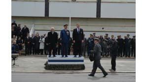 Puolustusvoimain lippujuhlan päivän valtakunnallisen paraatin ohimarssi Seinäjoella.