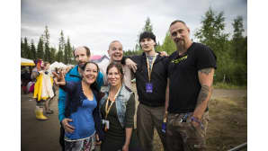 Kosmos Festival, Ristiina, metsäfestivaali, Olli Suvanto, Miazu Suvanto, Katariina Kapi, Harri Proteus Andersson, tekniikkavastaava Agentti Jaatinen, festivaalialueen maanomistaja Mika Tevala.