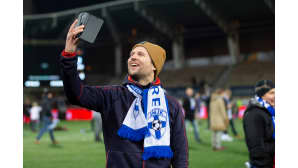 Historiallinen hetki selfieksi.