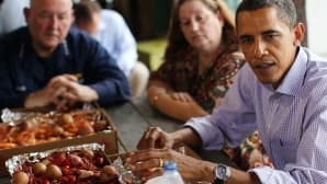 Presidentti Barack Obama söi kesäkuun alussa rapuja paikallisten asukkaiden kanssa Grand Islessa Louisianassa.