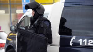 Hyvinkäällä sattui yöllä ampumistapaus, jossa kuoli yksi ihminen ja haavoittui kahdeksan. Poliisi eristi alueen tutkintaa varten.