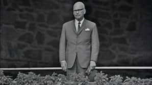 Presidentti Kekkonen vieraili oopperajuhlilla kesällä 1967.