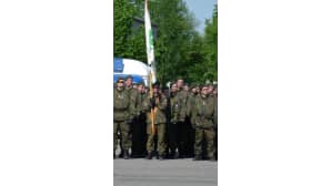 Itä-Suomen sotilasläänin alueellinen puolustusvoimain lippujuhlapäivän paraati Joensuussa 2013.