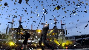 Brittiläinen rockyhtye Muse esiintyi Helsingin Olympiastadionilla 27. heinäkuuta 2013.
