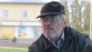 Helsingistä Halliin muuttanut Aarre Nevanperä Radio Keski-Suomen haastattelussa Hallissa.
