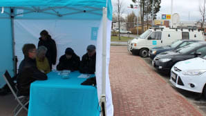 Karstulassa ei vielä ole varsinaista toria, mutta se on tuloillaan, kun takana näkyvä K-Market rakennetaan uuteen paikkaan.