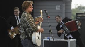 Hulvaton Ismo Leikola Band