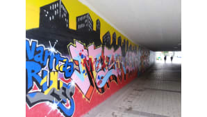 Myyr York graffiti Myyrmäenraitilla alikulkutunnelissa.