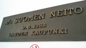Suomen neidon kyltti