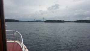 Kärkisten silta Päijänteeltä kuvattuna.