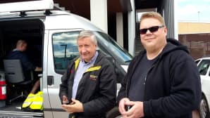 Terho Poikolainen Suolahden kyläyhdistyksestä ja Esa Sällinen Konginkankaan kyläyhdistyksestä.