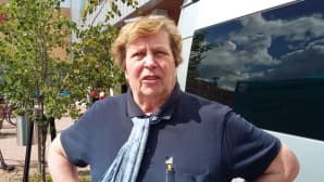Sumiaisten matkailuinfon tietäjänainen Raili Linden.