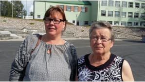 Kivijärven kesäasukkaat Anne Hakkarainen (vas.) ja Aune Hakkarainen muuttivat Ruotsiin 45vuotta sitten.