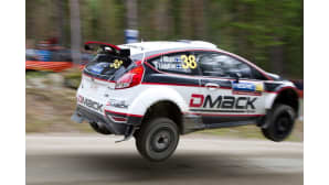 Jarkko Nikara kuvassa