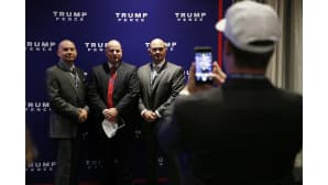 Donald Trumpin kannattajia hotelli Hiltonissa New Yorkissa, 8 marraskuuta.