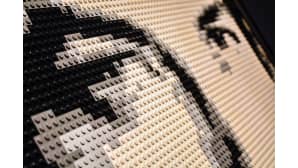 Nathan Sawaya, Art of the Brick, lego, Bob Dylan