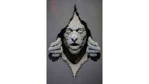 Nathan Sawaya, Art of the Brick, lego, Grey