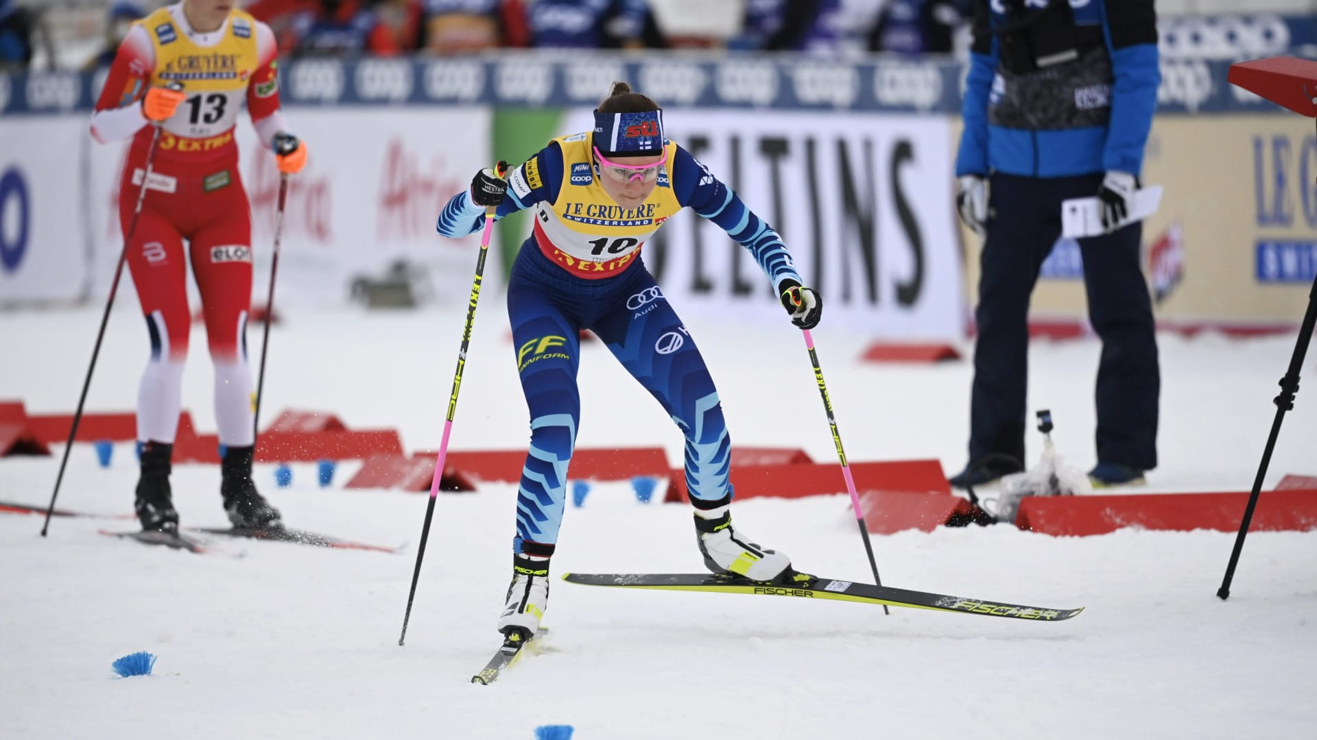 Hiihdon Maailmancup Naisten 10 Km V Takaa Ajokilpailu Hiihdon