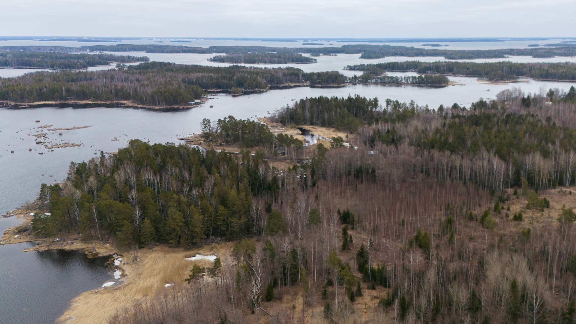 Matkailuk Yt Ss Olevilla Entisill Puolustusvoimien Saarilla Kotkassa