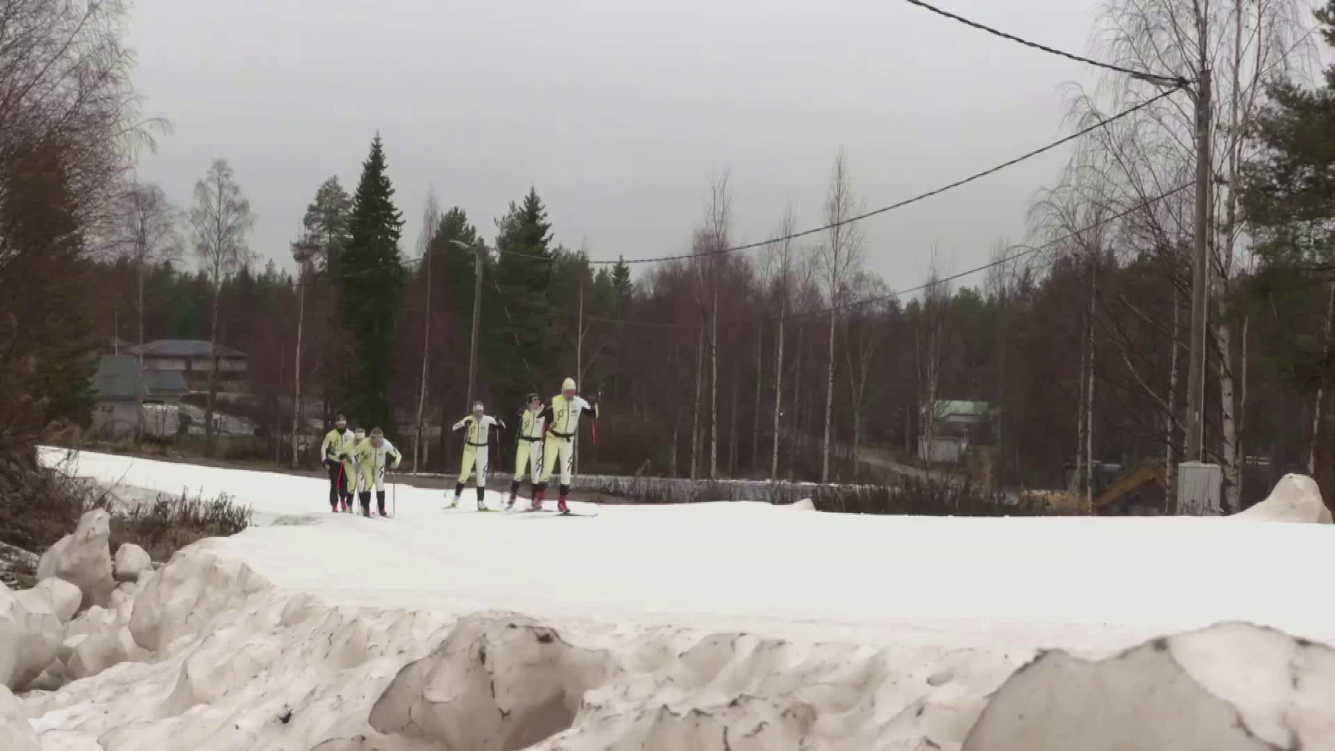 Antti Tuisku Harjoittelee At Ski Teamin Kanssa Urheilujuttuja Yle