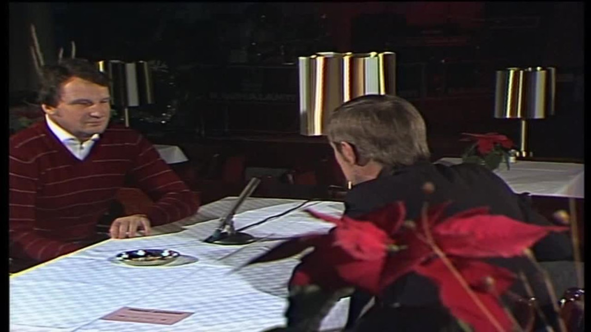 Urheilujuttuja: Matti Pulli vuoden valmentaja -haastattelussa vuonna 1982