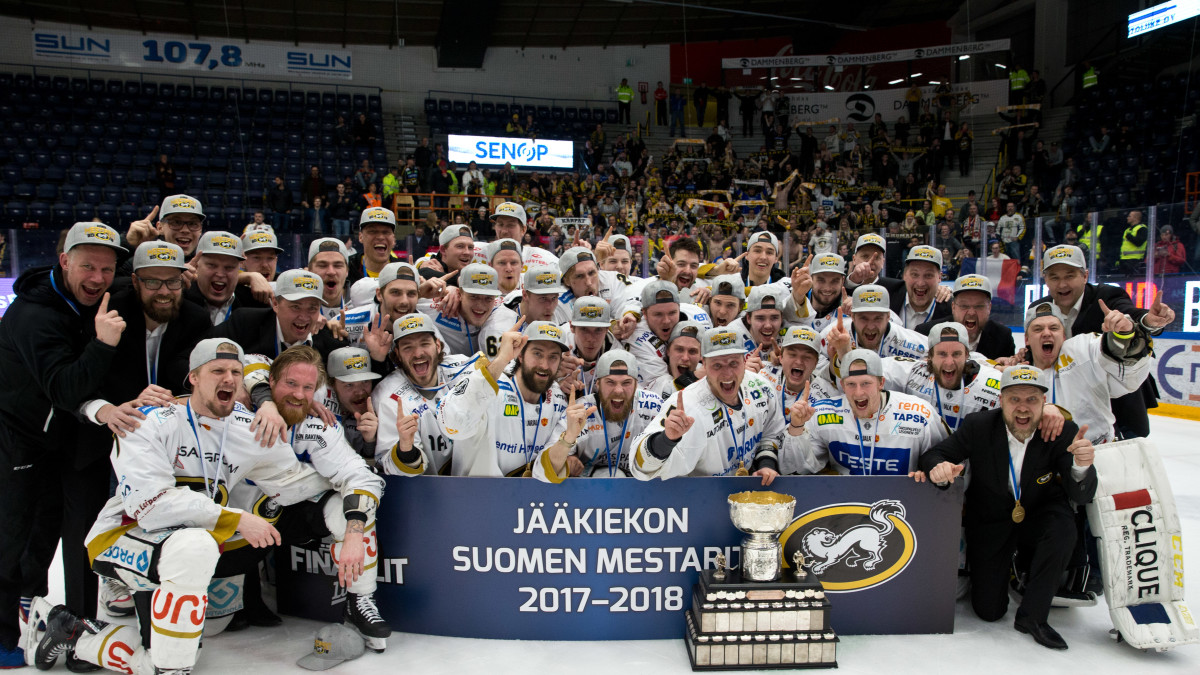 SM-liiga käyntiin - jyrääkö Kärpät, syökö JYPin koppi nuoren valmentajansa?
