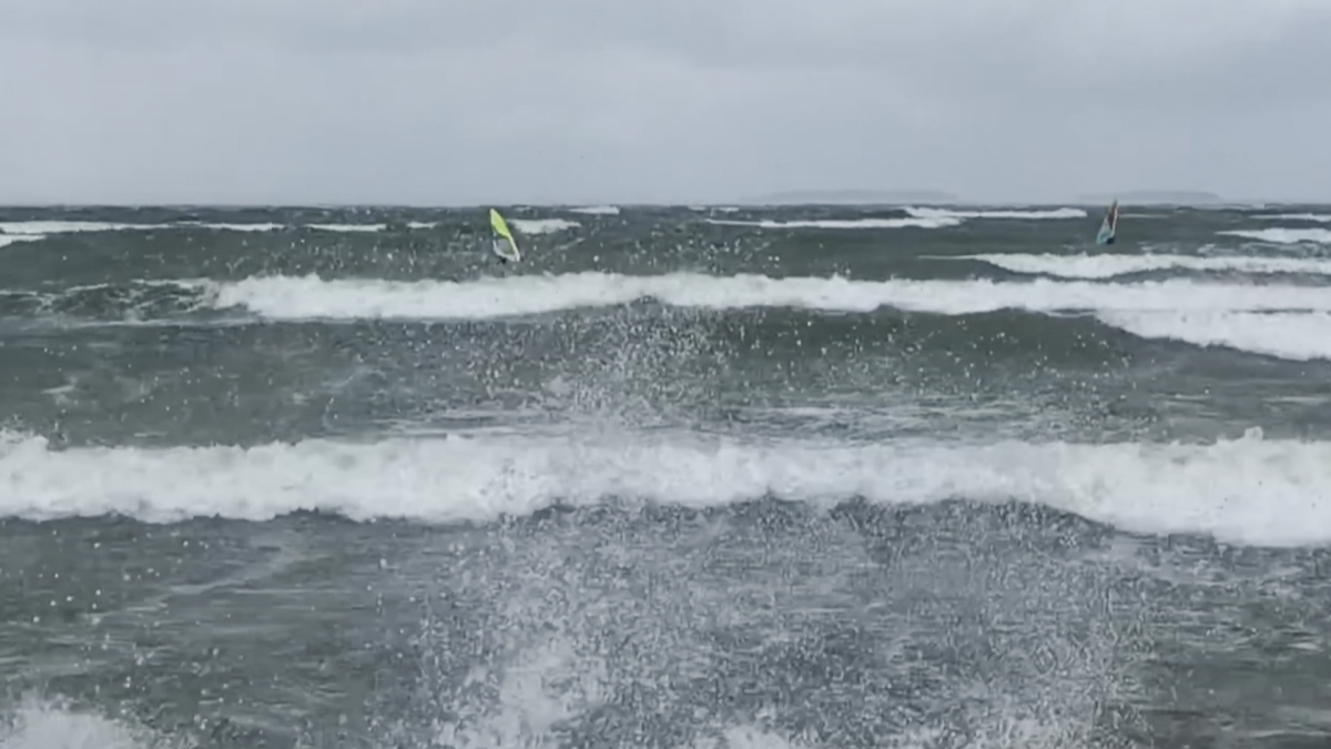 Surffareita Mäntyluodossa.