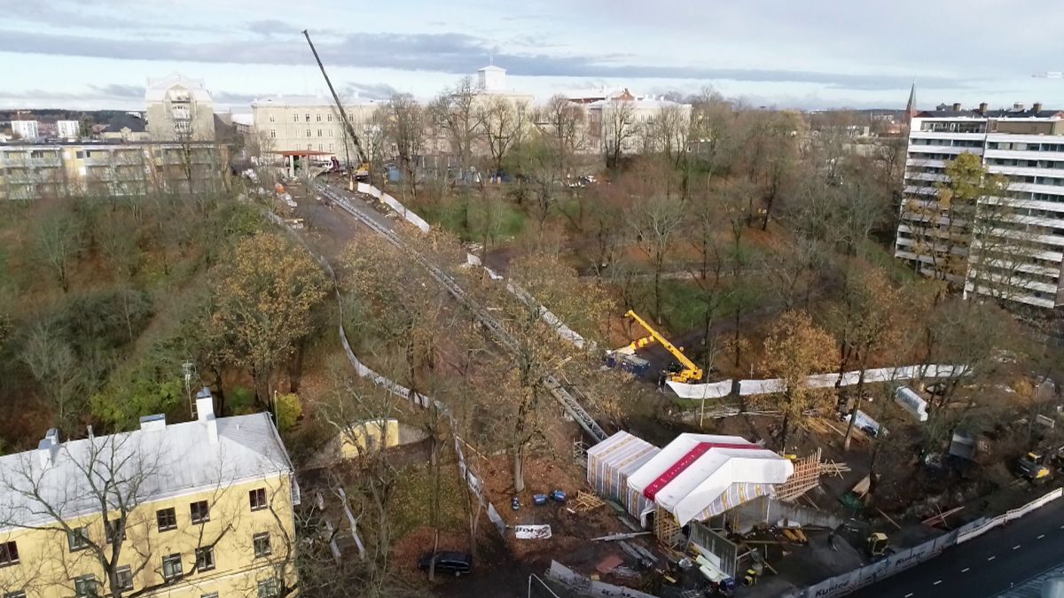 Funikulaarin rakennustyöt käynnissä Turussa lokakuussa 2018.
