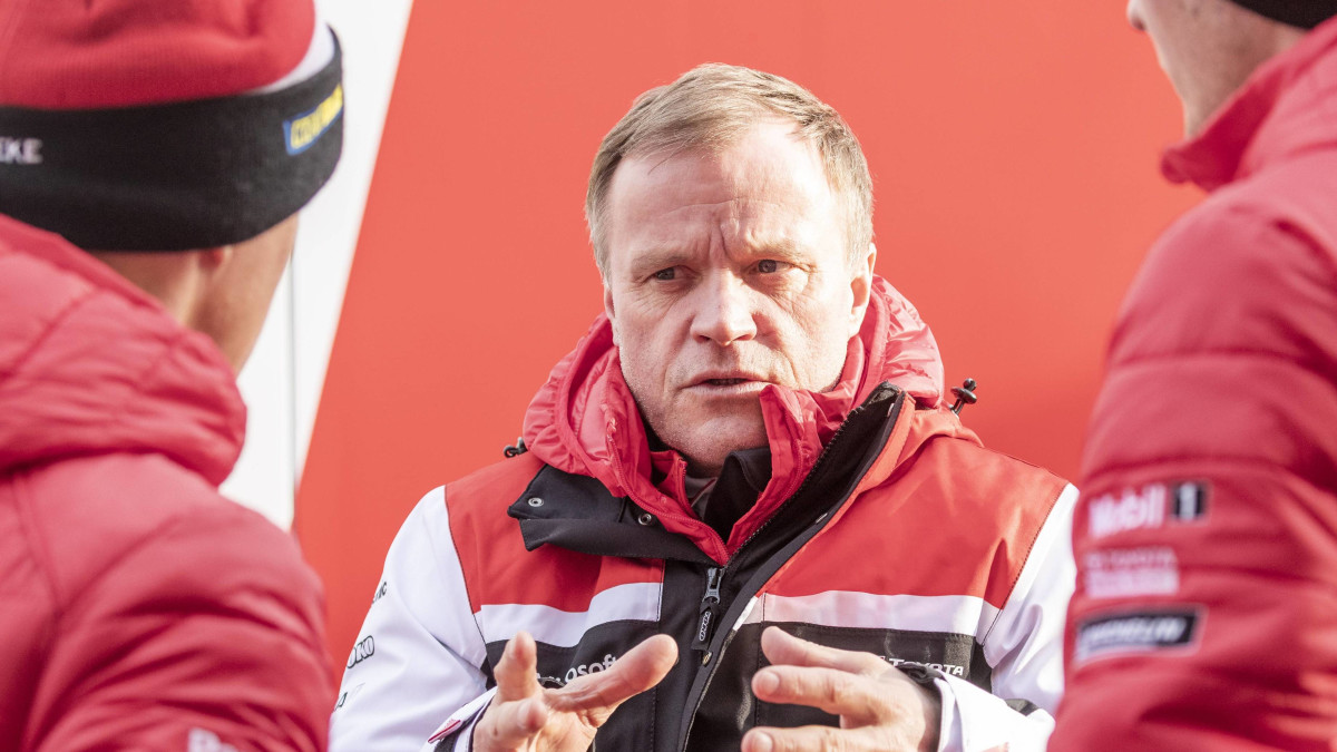 Toyotan tallipäällikkö Tommi Mäkinen Ruotsin rallissa 2019.