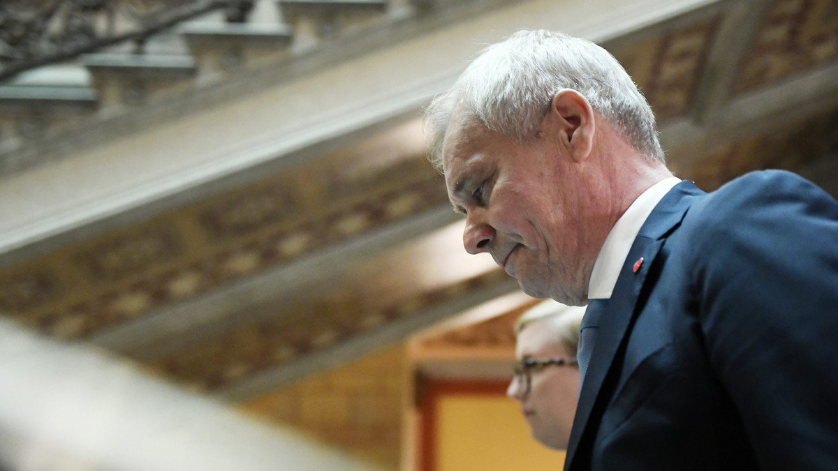 Hallitusneuvotteluiden vetäjä, SDP:n puheenjohtaja Antti Rinne saapui hallitusneuvotteluihin Säätytalolle Helsingissä 23. toukokuuta