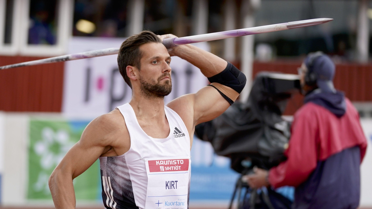 Magnus Kirt heitti tällä viikolla jo toistamiseen yli 90 metriä.