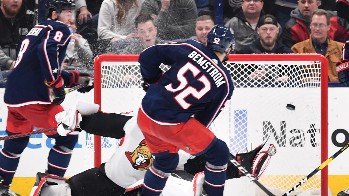 NHL: Columbus Blue Jackets-Ottawa Senators