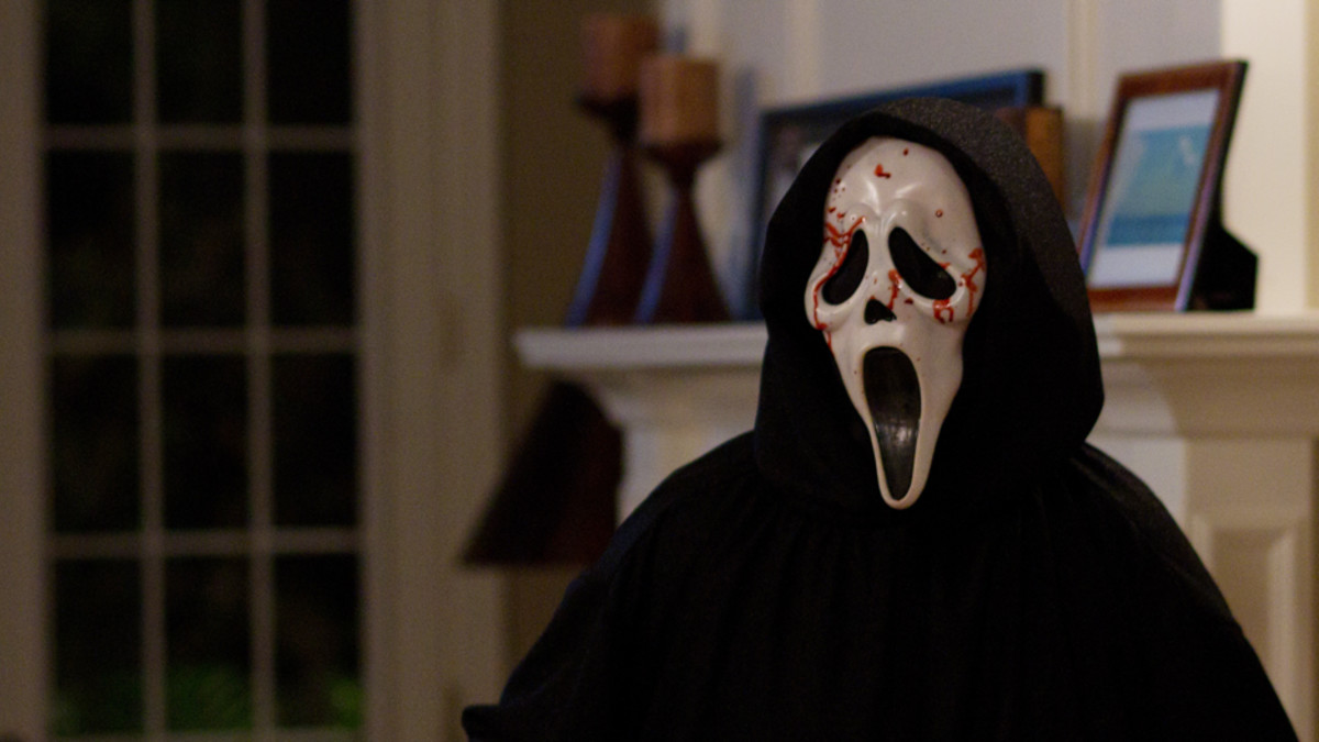 Naamarimurhaaja elokuvassa Scream 4