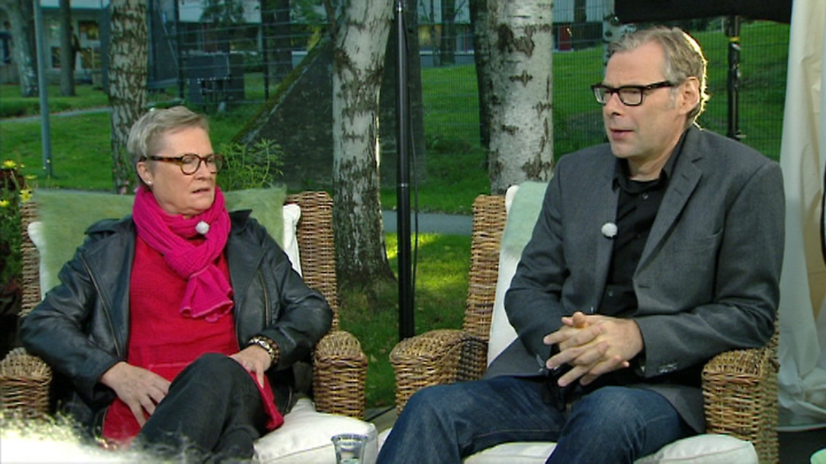 Näyttelijä Tiina Weckström ja ohjaaja Mika Myllyaho Aamu-tv:n vieraina.