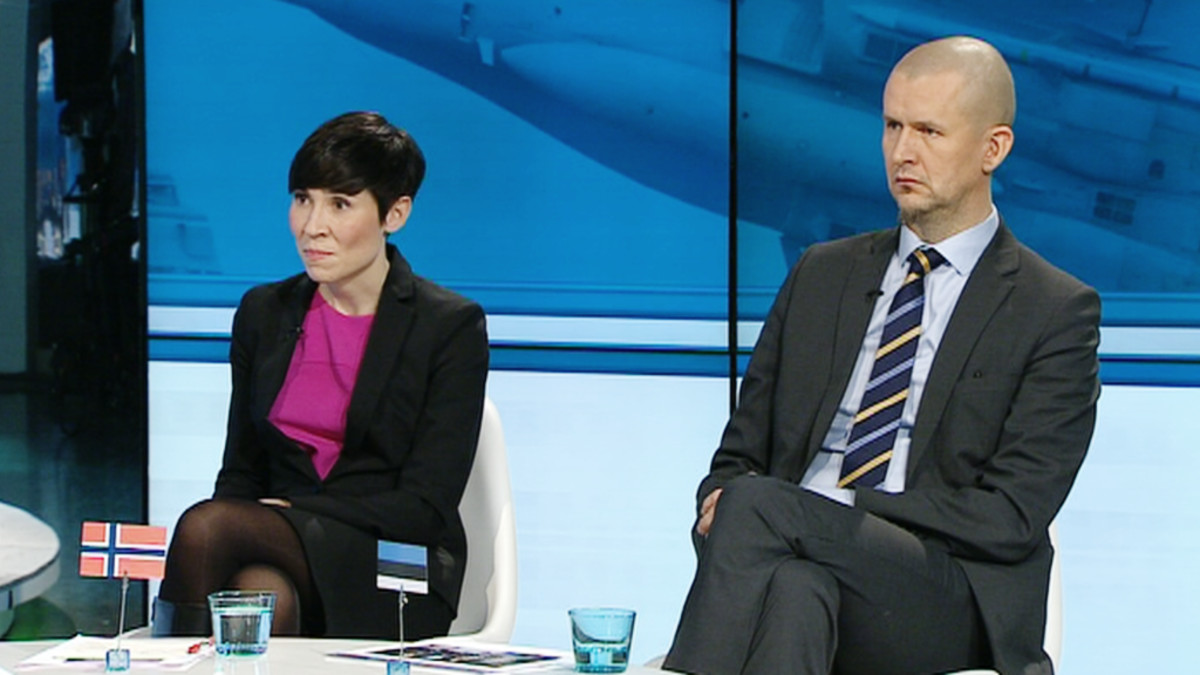 Norjan puolustusministeri Ine Eriksen Søreide (vas.) ja alivaltiosihteeri Sven Sakkov Viron puolustusministeriöstä.