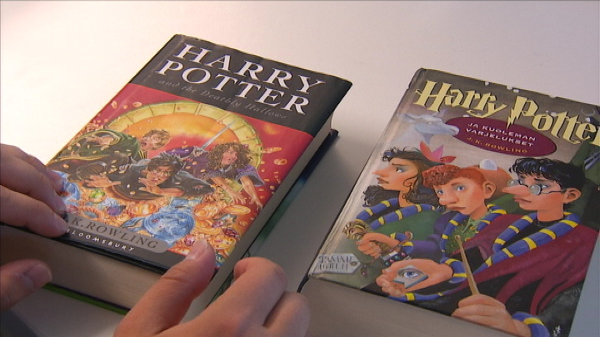 Harry Potter ja kuoleman varjelukset sekä alkuperäisteos.