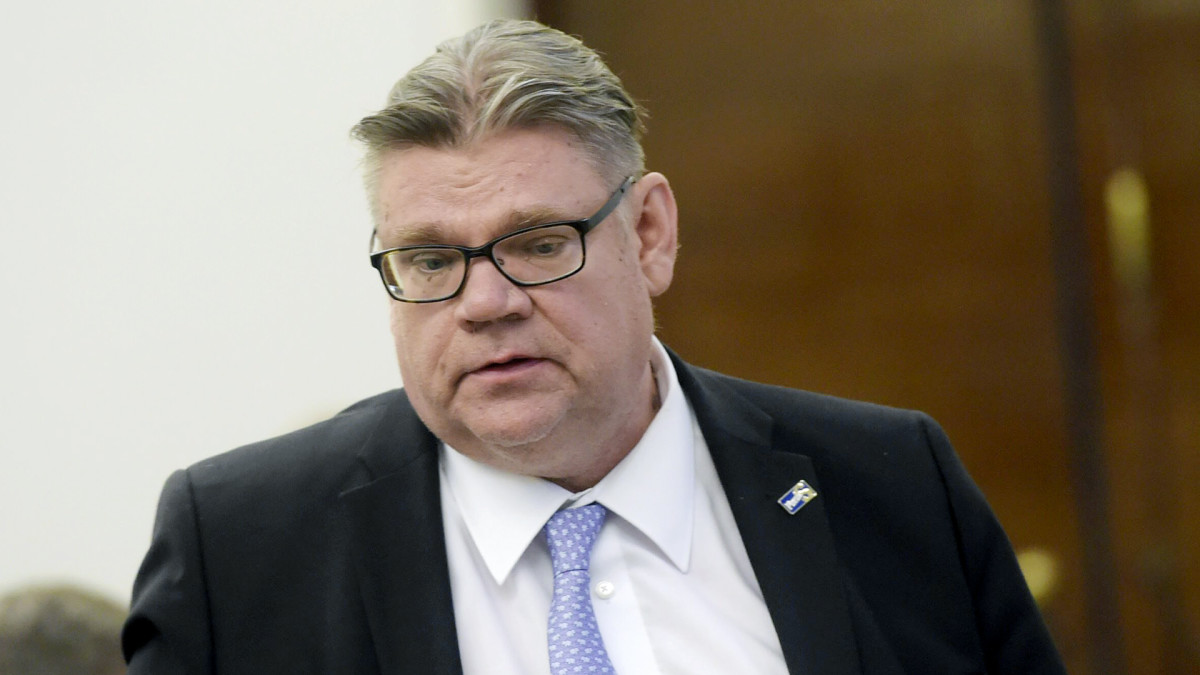 Timo Soini eduskunnan täysistunnossa Helsingissä.