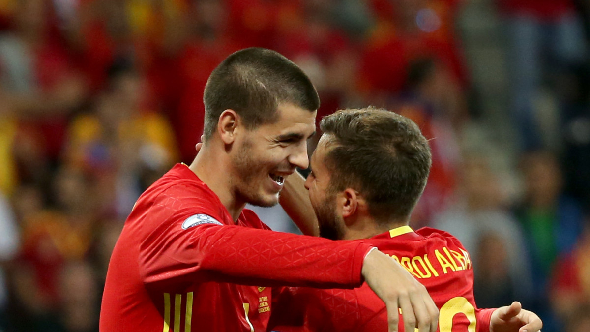 Alvaro Morata (Espanja) ja Jordi Alba UEFA EURO 2016 EM-jalkapallo